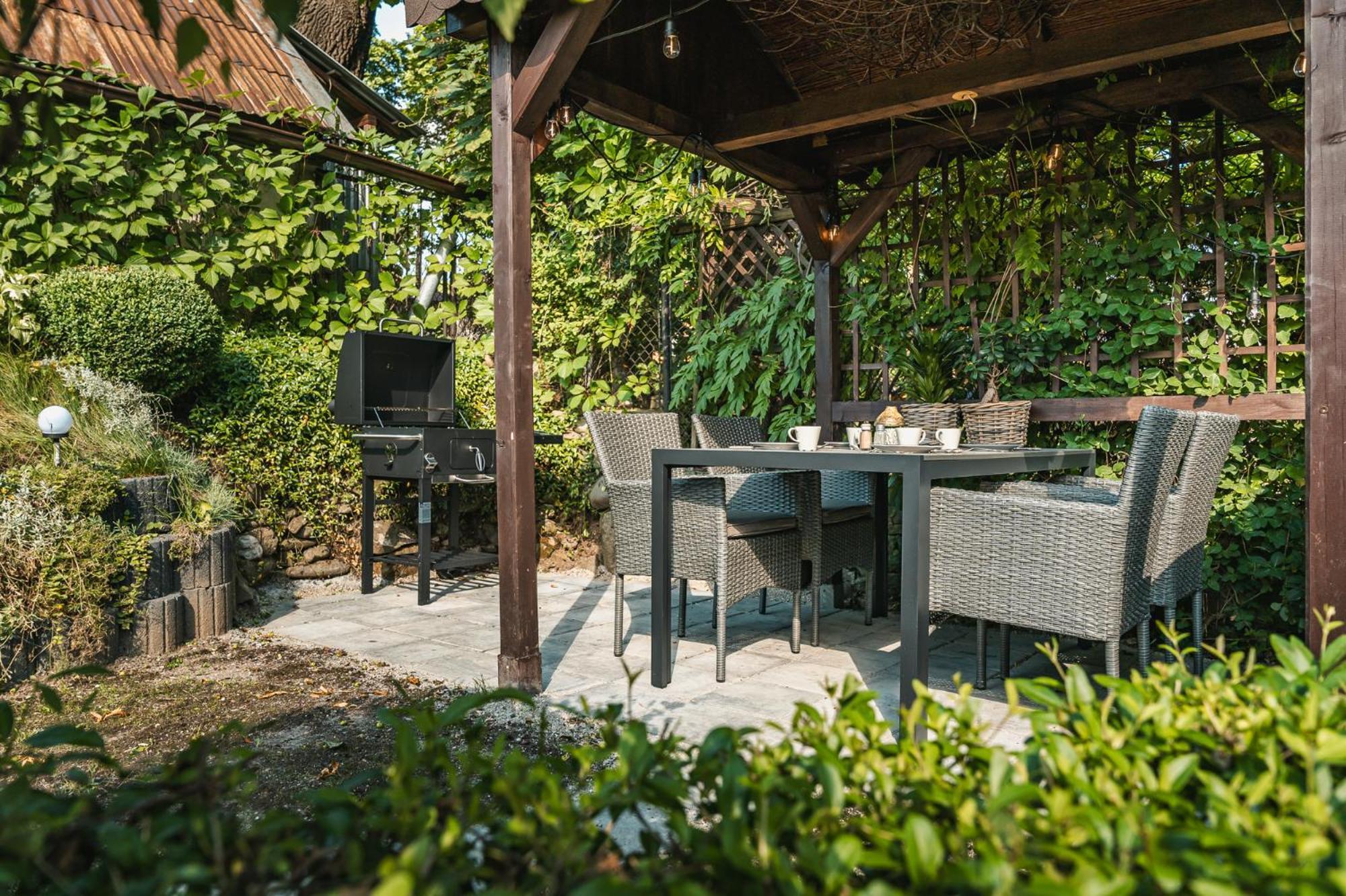 Dom "Pod Gorkami" Apartment Szczawnica Exterior photo