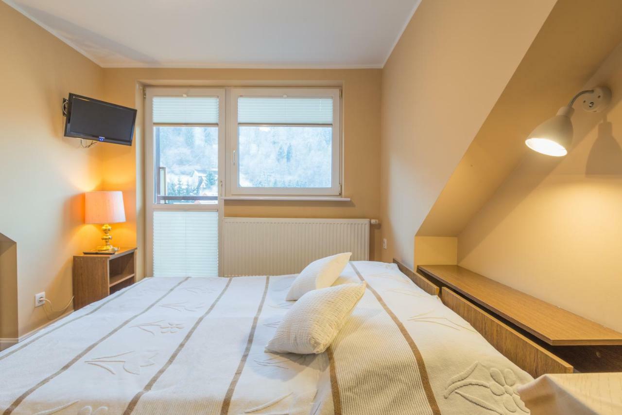 Dom "Pod Gorkami" Apartment Szczawnica Exterior photo